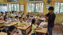 HỌC TẬP TRẢI NGHIỆM ĐƯỢC ÁP DỤNG TRONG TỪNG LỚP HỌC QUA “TẾT TRUNG THU VUI” CỦA LIÊN ĐỘI TRƯỜNG TIỂU HỌC HOÀNG HOA THÁM