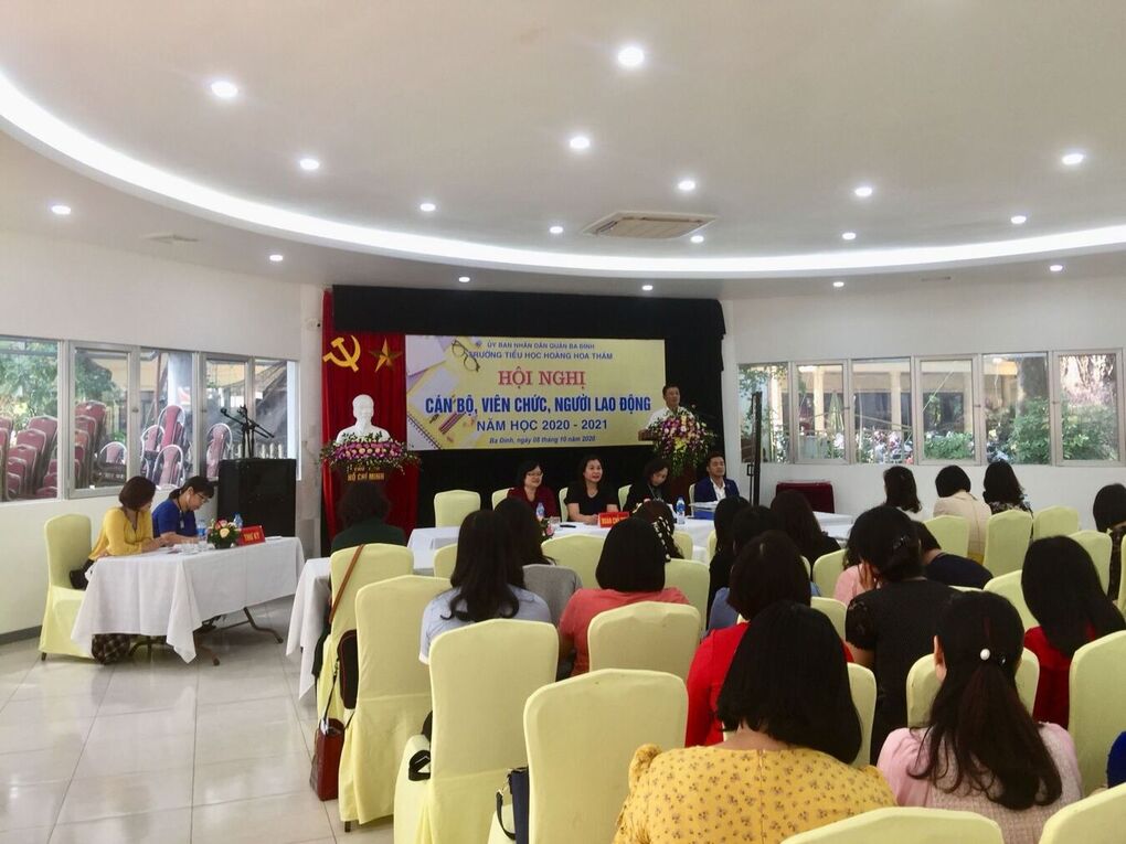 HỘI NGHỊ CÁN BỘ, VIÊN CHỨC, NGƯỜI LAO ĐỘNG TRƯỜNG TIỂU HỌC HOÀNG HOA THÁM  NĂM HỌC 2020 - 2021