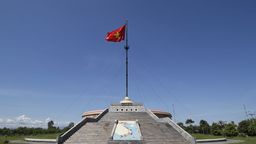 Hành trình Về nguồn