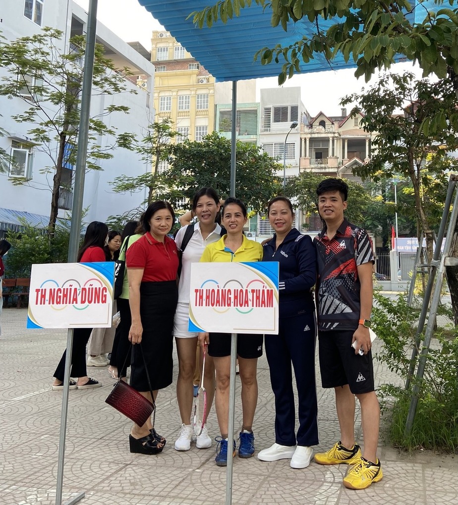 Giáo viên trường Tiểu học Hoàng Hoa Thám tham gia Giải Thể thao cán bộ, giáo viên, nhân viên ngành GD&ĐT quận Ba Đình năm học 2022 – 2023