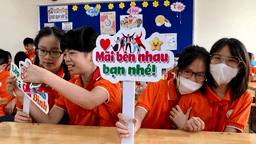 Ngày chia tay đầy lưu luyến của học sinh khối 5