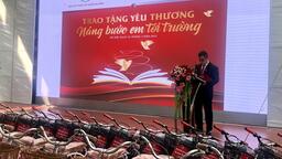 “Trao tặng yêu thương – nâng bước em tới trường”