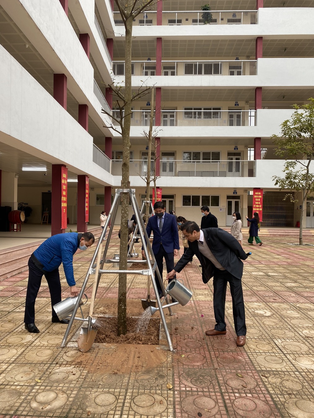 Tết trồng cây năm học 2021 - 2022