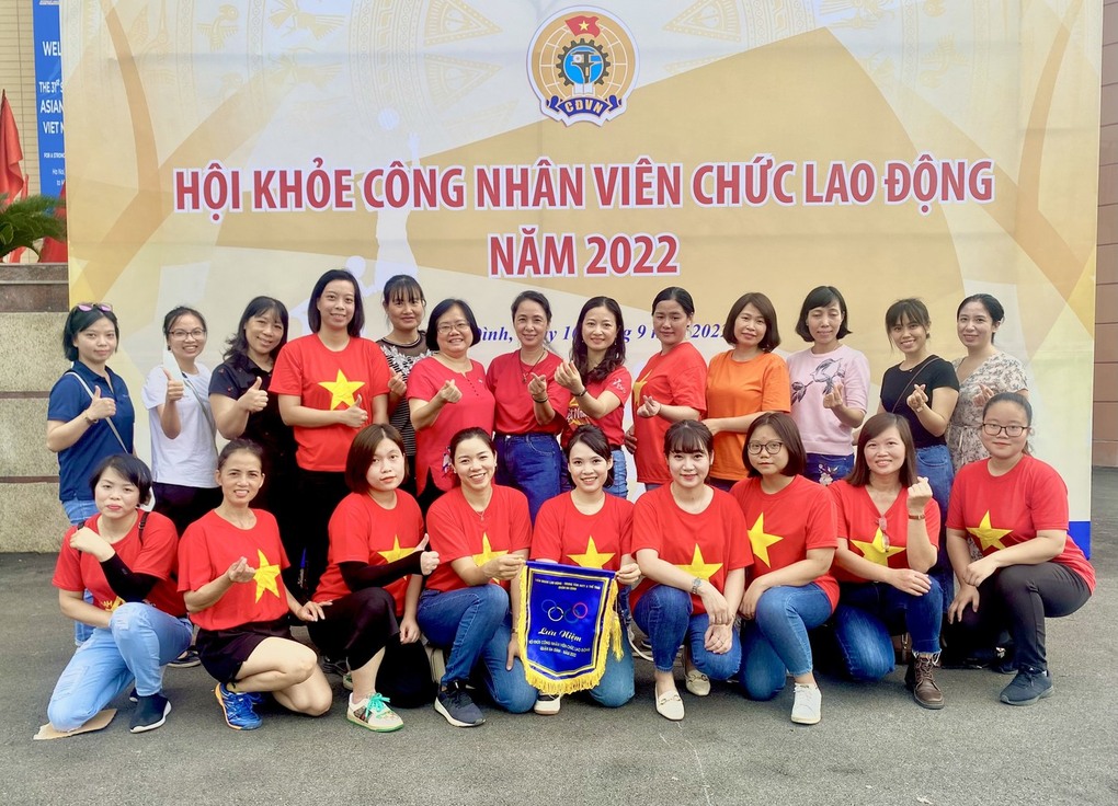 Tiểu học Hoàng Hoa Thám hưởng ứng và tham gia Hội khỏe công nhân viên chức lao động - Năm 2022