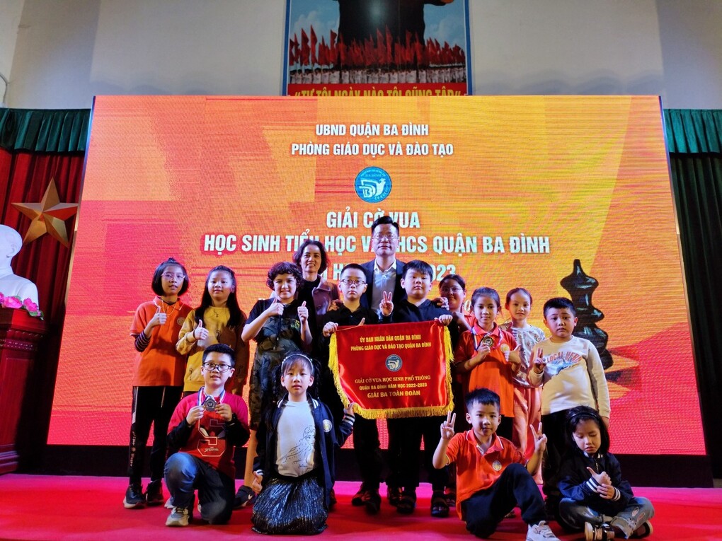 Trường Tiểu học Hoàng Hoa Thám tham gia Giải Cờ Vua học sinh Tiểu học quận Ba Đình năm học 2022 - 2023