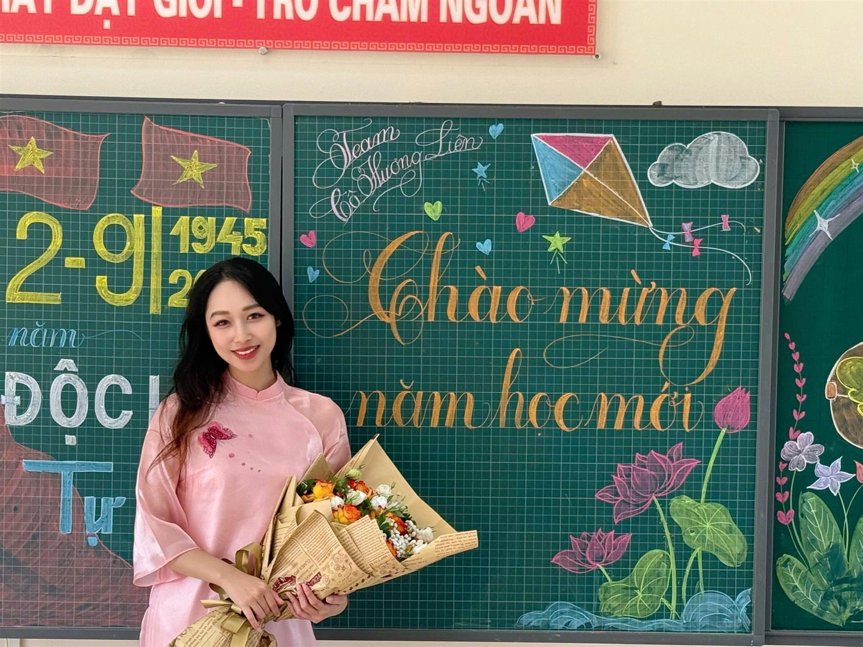 Lớp 3A8 - Bài dự thi: Cô giáo của em – đóa hoa dịu dàng giữa lớp học