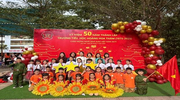 “Chơi hết sức, tri ân hết mình” – Hội thao Khối 3 gửi lời chúc mừng 20/11 bằng sự quyết tâm.