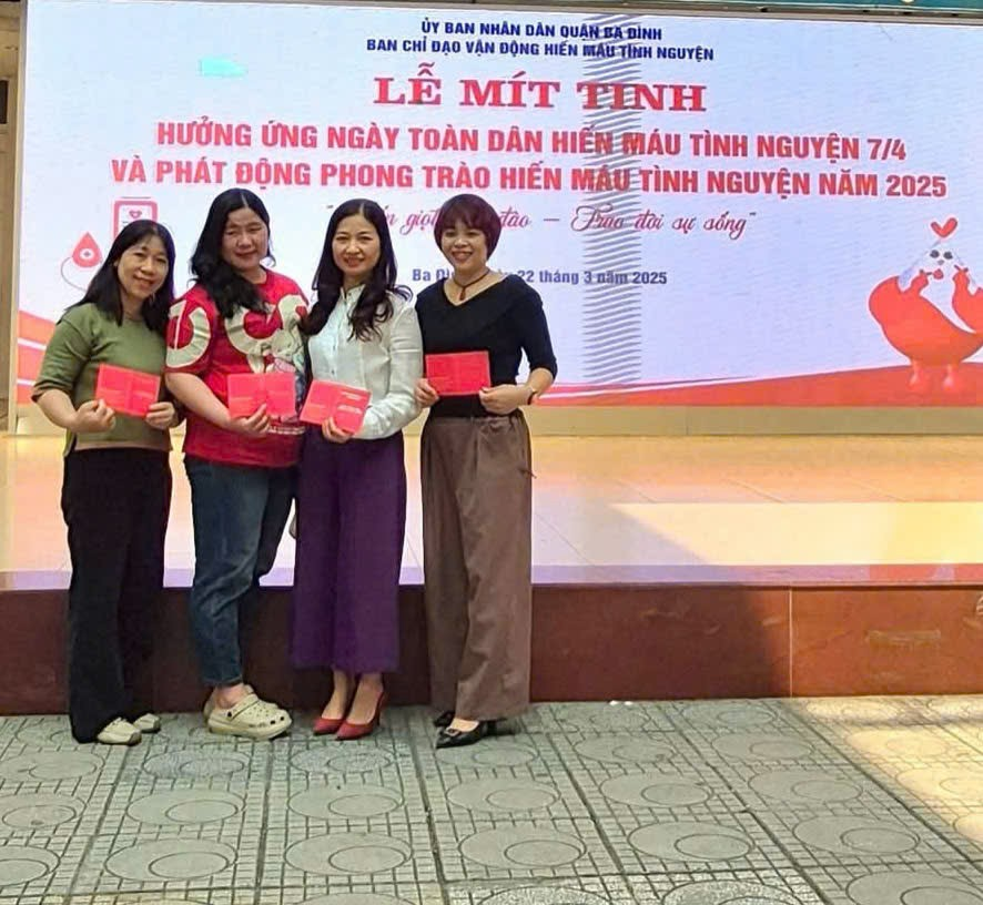 Ngày hội "Hiến máu tình nguyện - khối CNVCLĐ quận Ba Đình năm 2025"