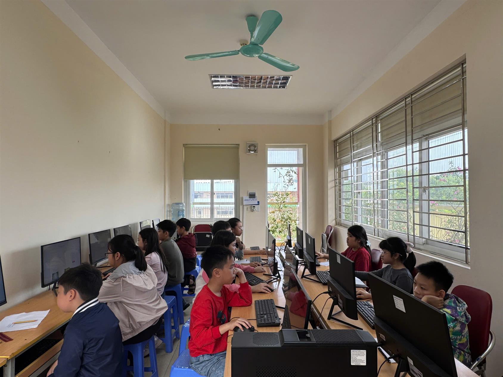 Sân chơi trí tuệ nuôi dưỡng tình yêu tiếng Việt cho học sinh khối 5