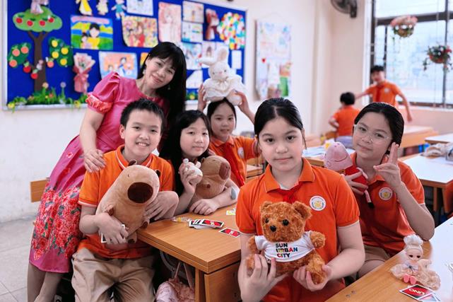 Chào mừng Ngày Quốc tế Hạnh phúc 20/3. "Ngày hội thú bông" - Lan tỏa yêu thương