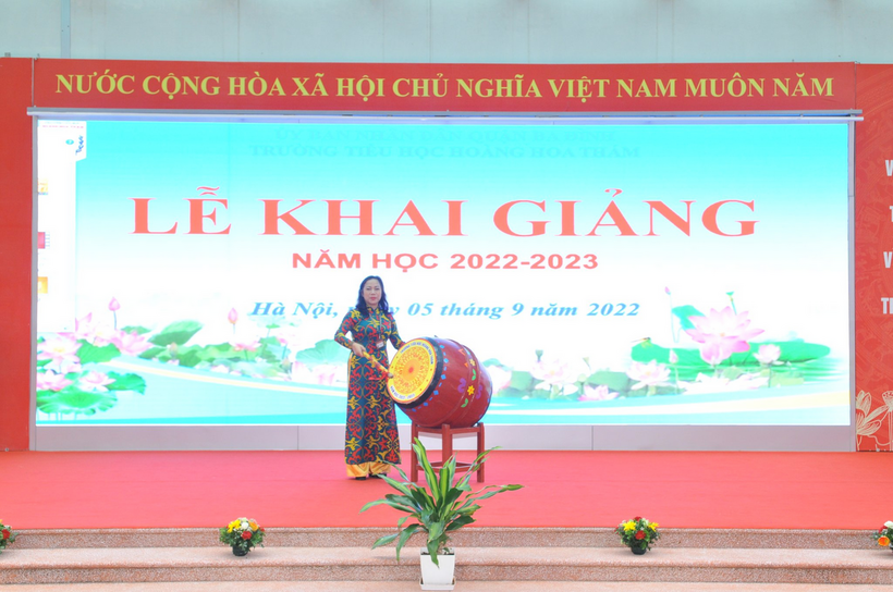 A picture containing text, sign

Description automatically generated