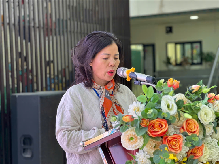 https://c1thanhconga.badinh.edu.vn/UploadFinder/images/2024/12/23/23122024102359_2.png