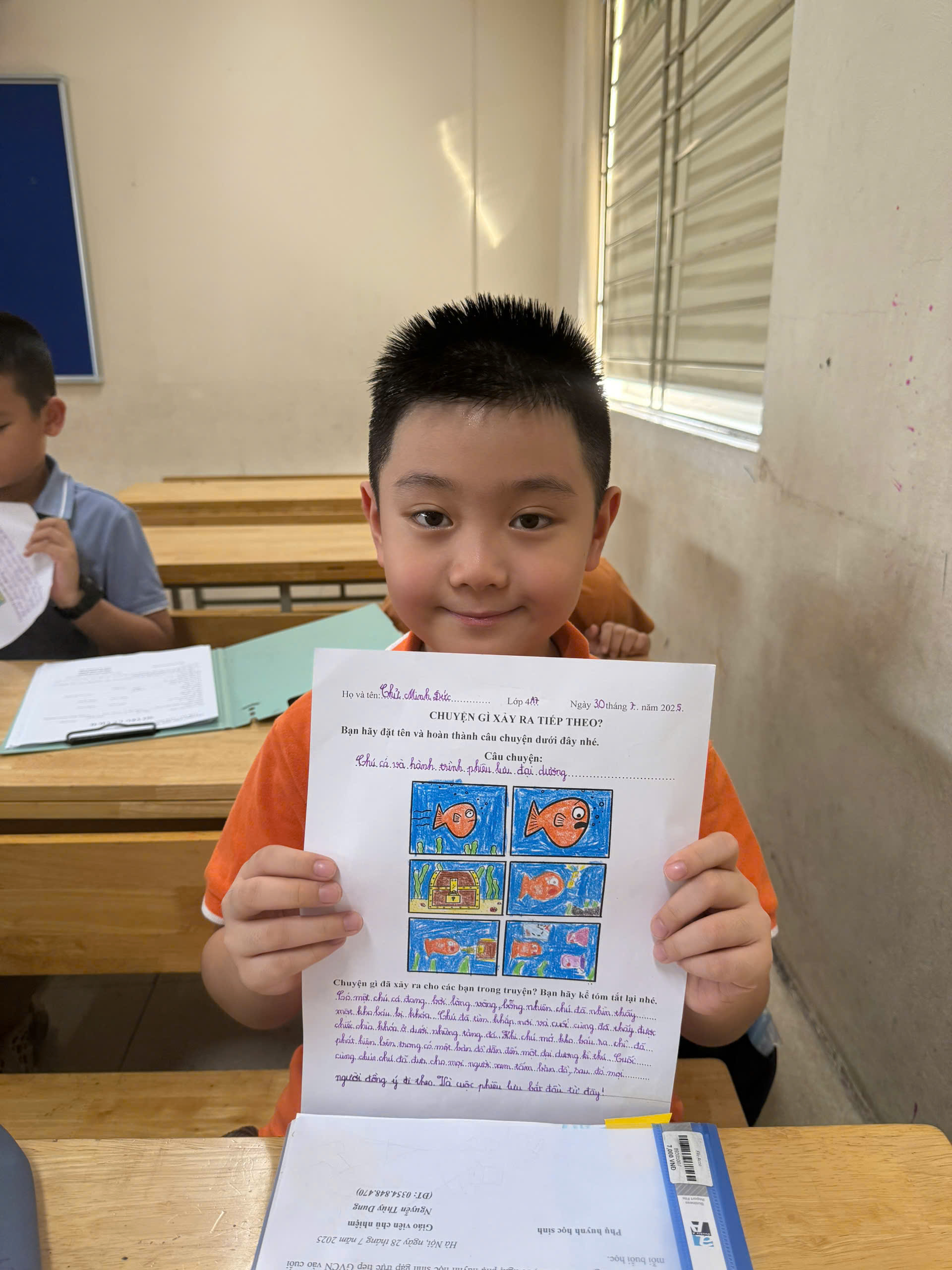 A child holding a piece of paper

AI-generated content may be incorrect.