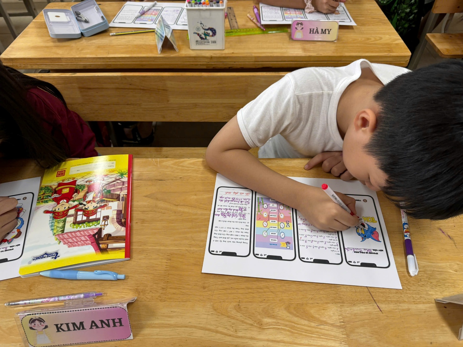 A child writing on a piece of paper

AI-generated content may be incorrect.